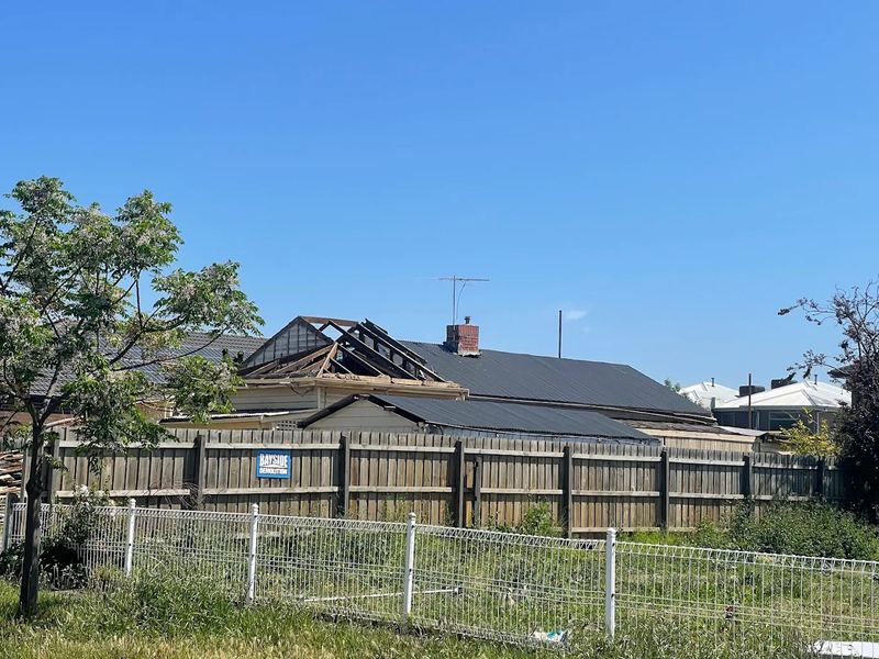 New Colorbond roof completed on a Melbourne home